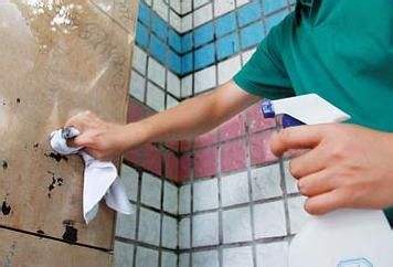 雙麵膠（jiāo）怎（zěn）麽去除的（de）快速方法